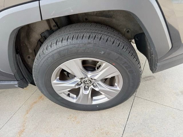 Used 2025 Toyota RAV4 XLE image 11