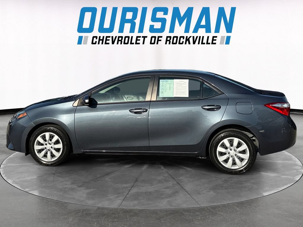 Used 2016 Toyota Corolla LE FWD image 3