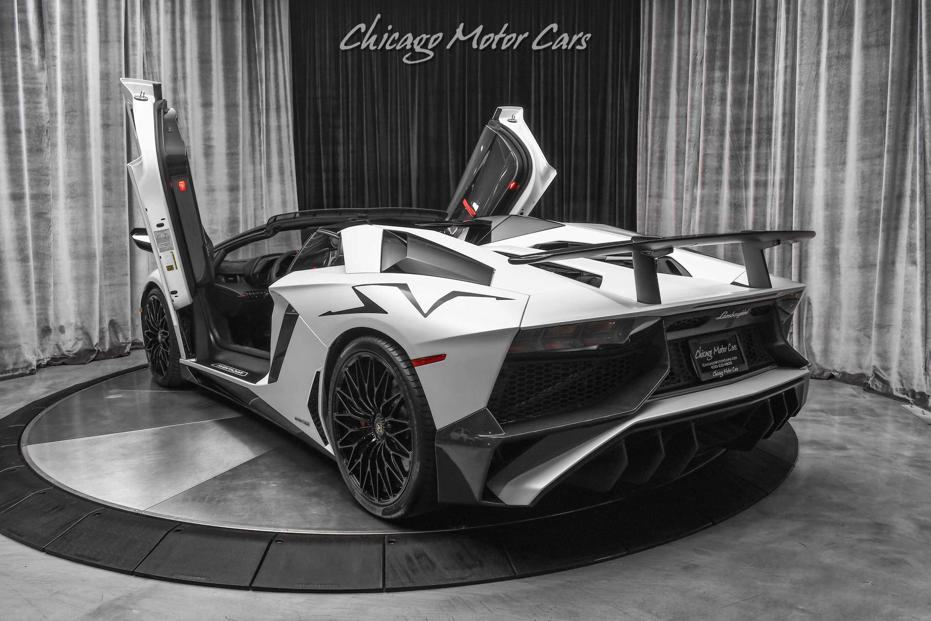 Used 2016 Lamborghini Aventador LP 750-4 Superveloce image 43