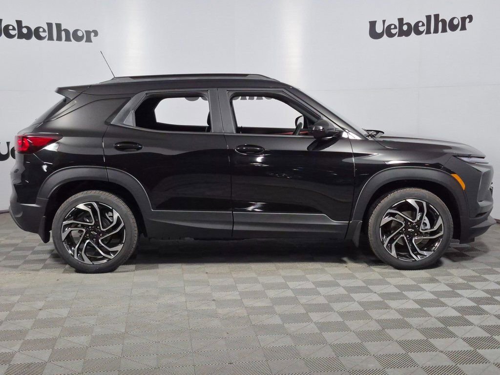 New 2026 Chevrolet TrailBlazer RS w/ Driver Confidence Package image 8