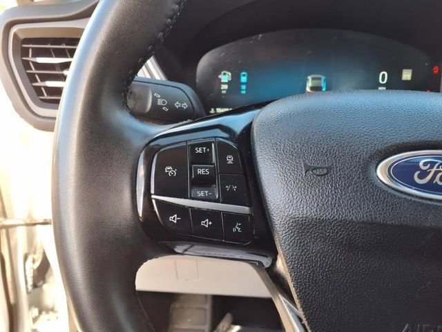 Certified 2023 Ford Escape SE w/ PHEV Premium Package image 28