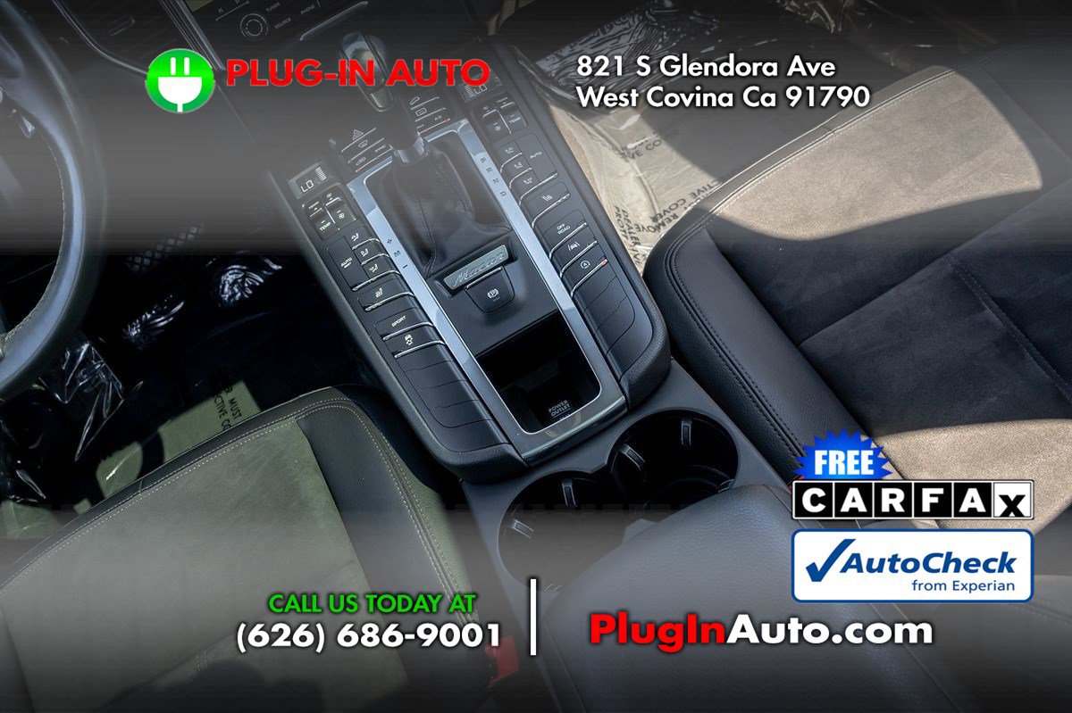 Used 2017 Porsche Macan S image 16