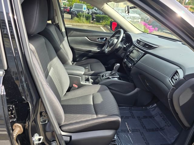 Used 2018 Nissan Rogue SV AWD/4WD image 14