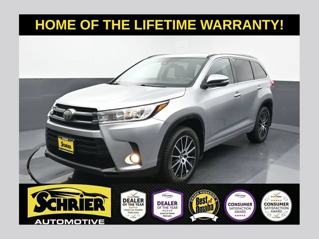Used 2017 Toyota Highlander SE