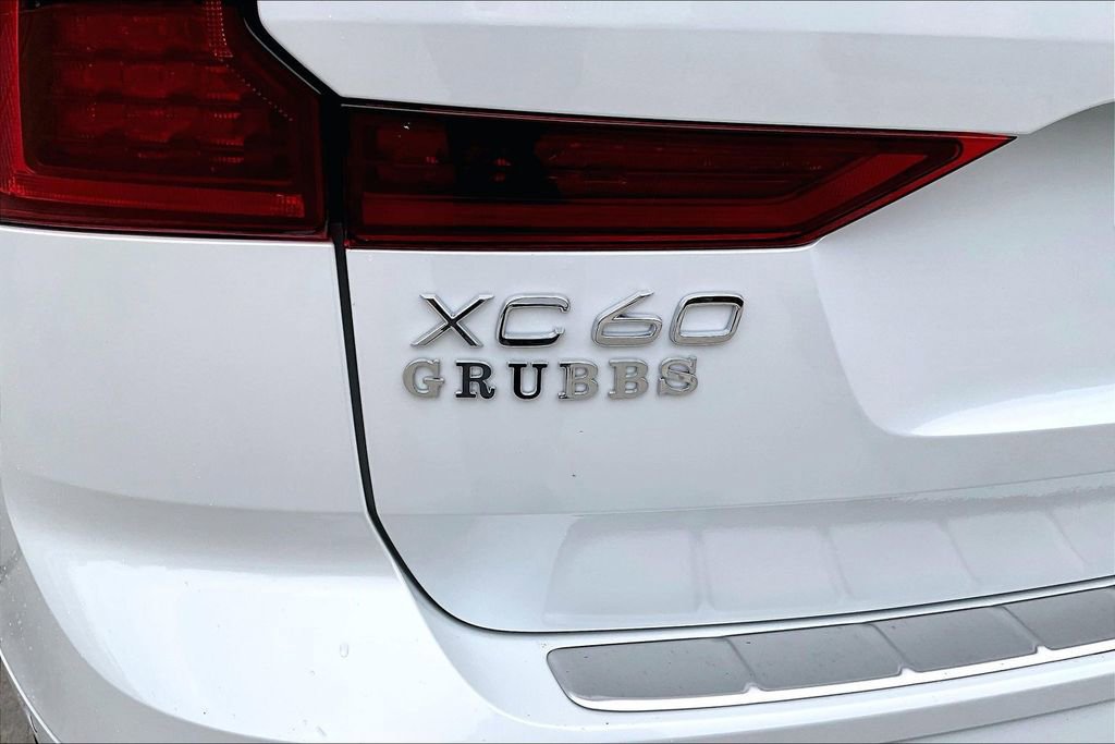 New 2026 Volvo XC60 T8 Plus w/ Protection Package Premier AWD/4WD image 44