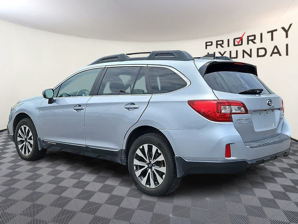 Used 2016 Subaru Outback 2.5i Limited AWD/4WD image 6
