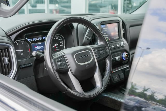 Used 2020 GMC Sierra 3500 Denali w/ Denali Ultimate Package AWD/4WD image 29