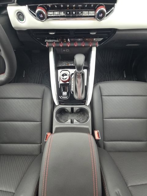 Used 2024 GMC Canyon AT4X image 34