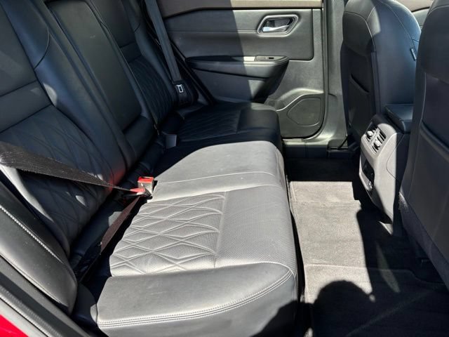 Used 2022 Nissan Rogue Platinum AWD/4WD image 19