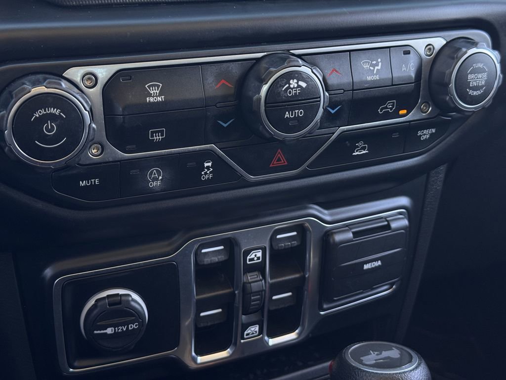 Used 2022 Jeep Wrangler Unlimited Sport image 21