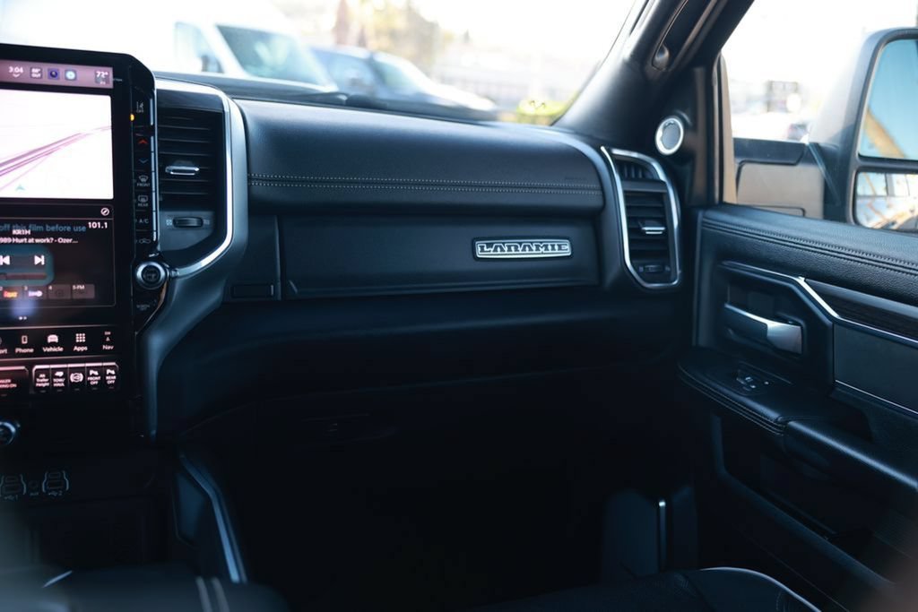 New 2026 RAM 3500 Laramie AWD/4WD image 26