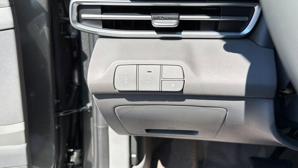 New 2026 Hyundai Elantra SE image 30