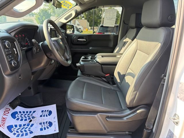 Used 2025 Chevrolet Silverado 1500 W/T w/ WT Value Package AWD/4WD image 18