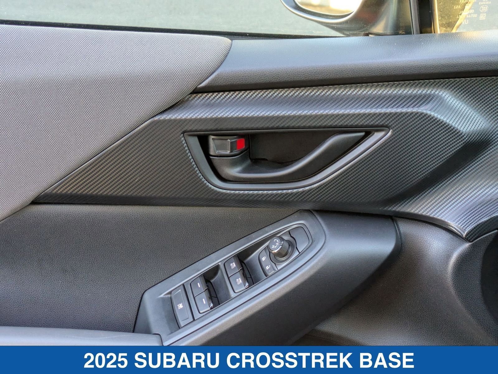 Certified 2025 Subaru Crosstrek 2.0i image 13