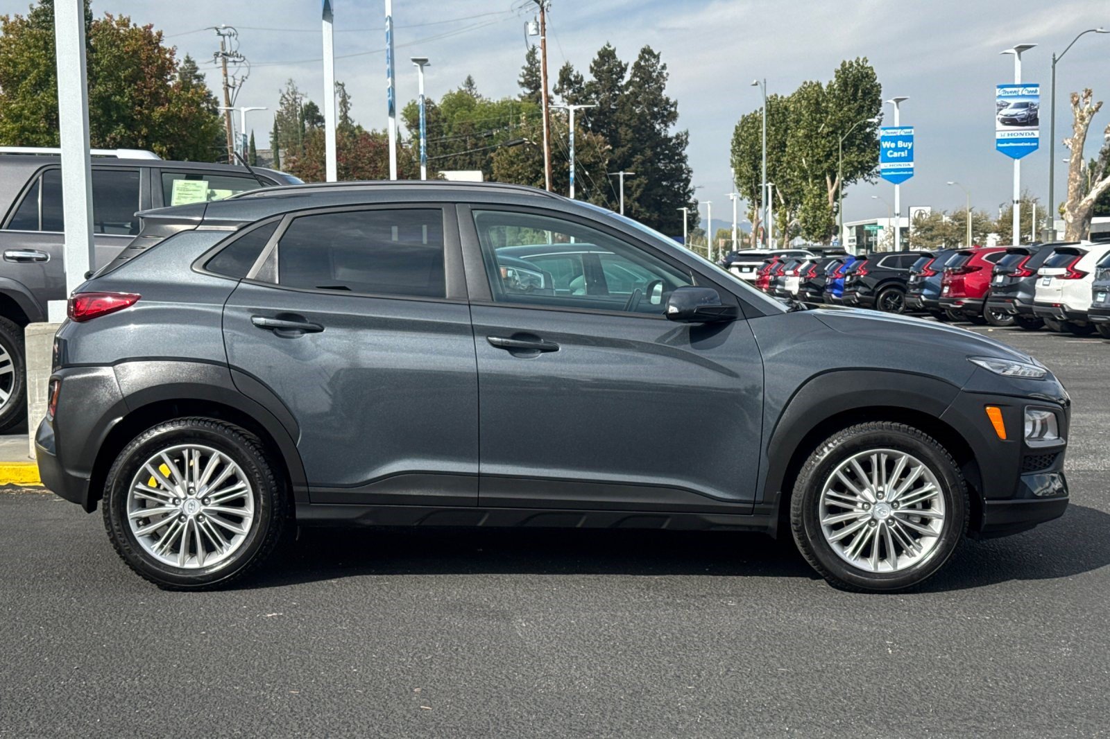 Used 2019 Hyundai Kona SEL FWD image 8
