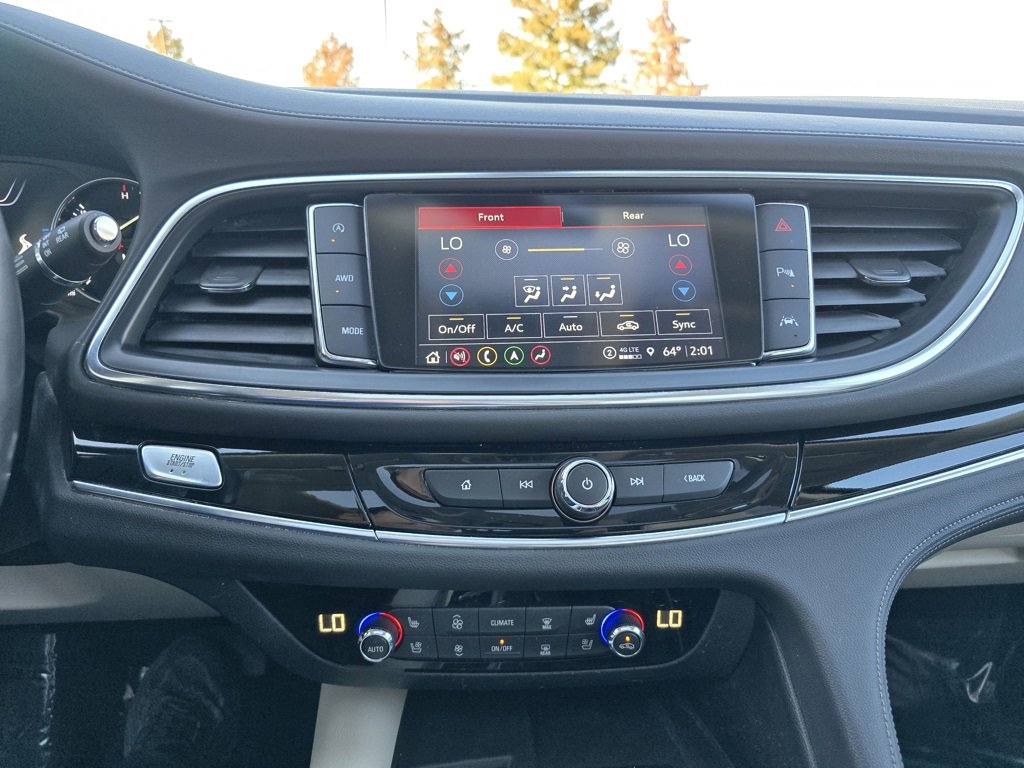 Used 2022 Buick Enclave Avenir w/ Avenir Technology Package image 18