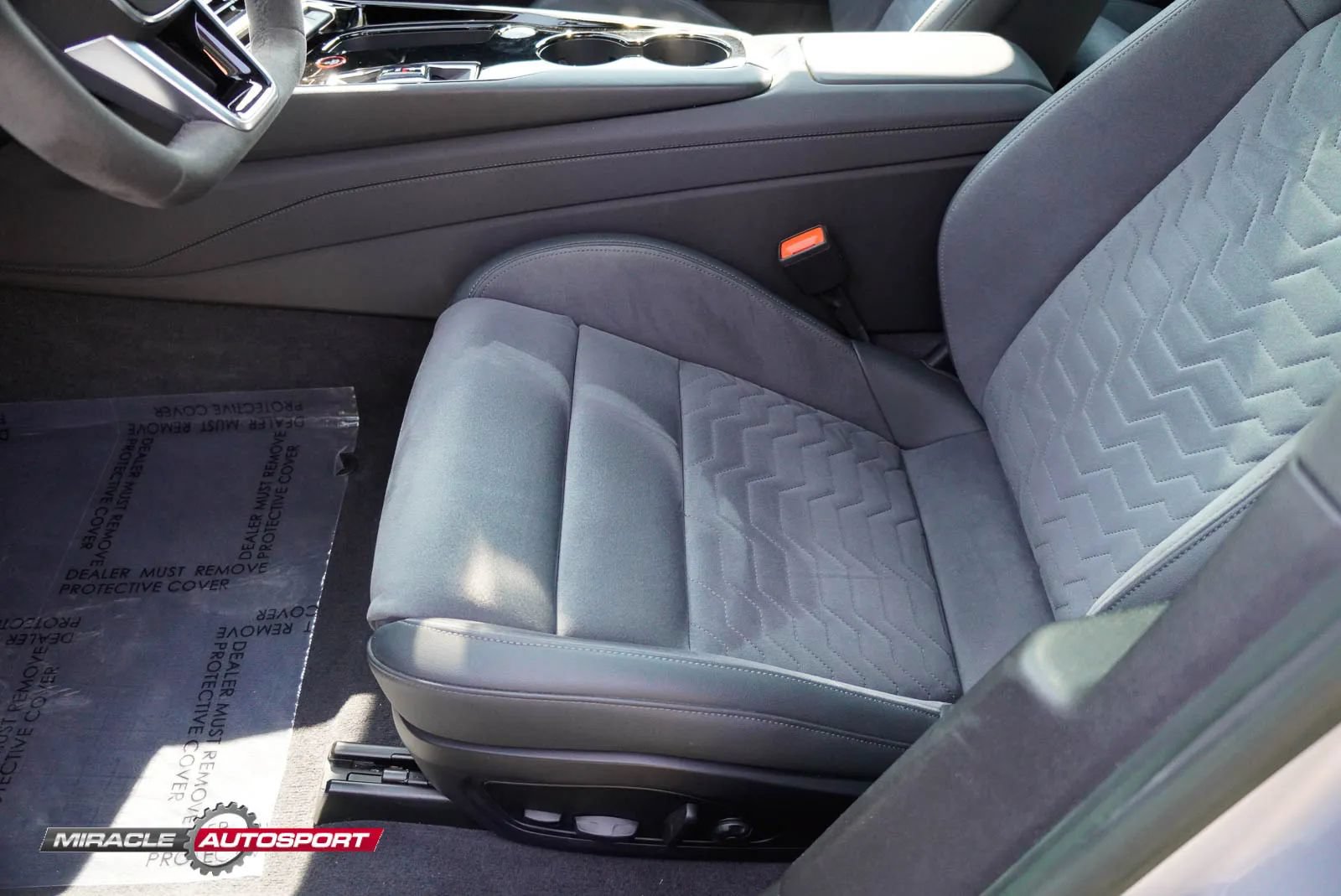 Used 2022 Audi e-tron GT Premium Plus AWD/4WD image 16