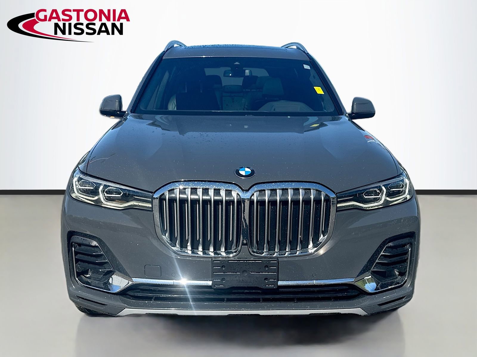 Used 2021 BMW X7 xDrive40i w/ Executive Package image 2