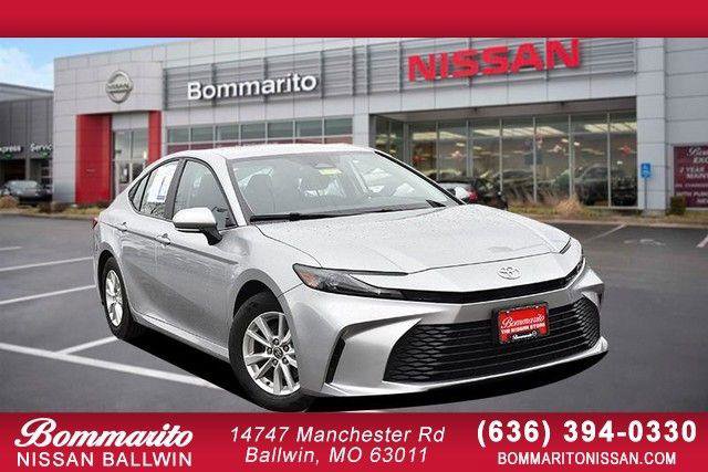 Used 2025 Toyota Camry LE