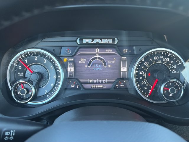 Used 2022 RAM 1500 Big Horn AWD/4WD image 22