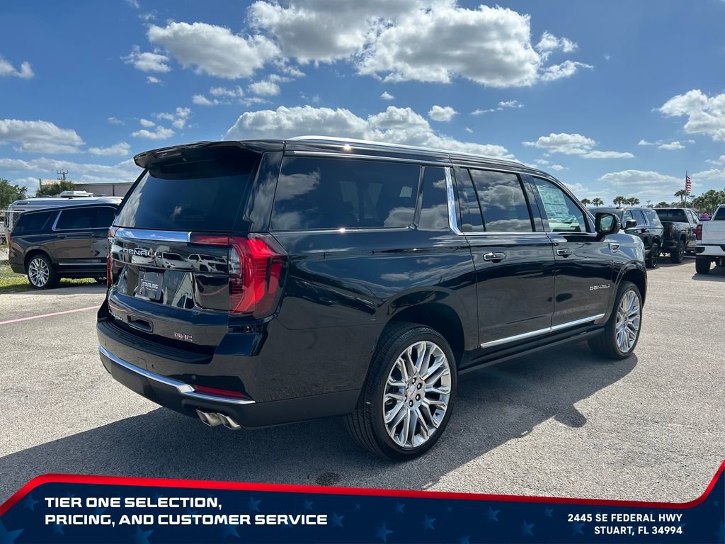 New 2026 GMC Yukon XL Denali w/ Denali Reserve Package AWD/4WD image 7