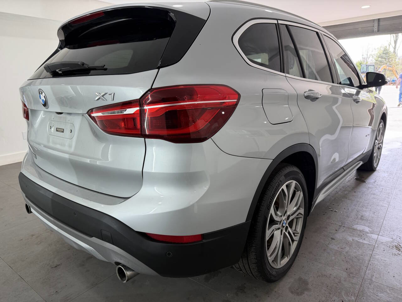 Used 2016 BMW X1 xDrive28i AWD/4WD image 15