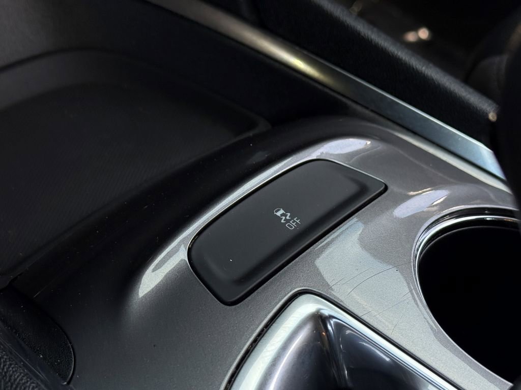 Used 2023 Chevrolet Malibu LT image 27