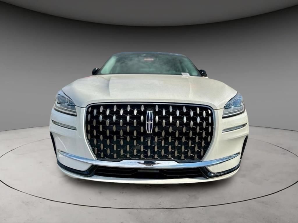 New 2024 Lincoln Corsair Grand Touring AWD/4WD image 2