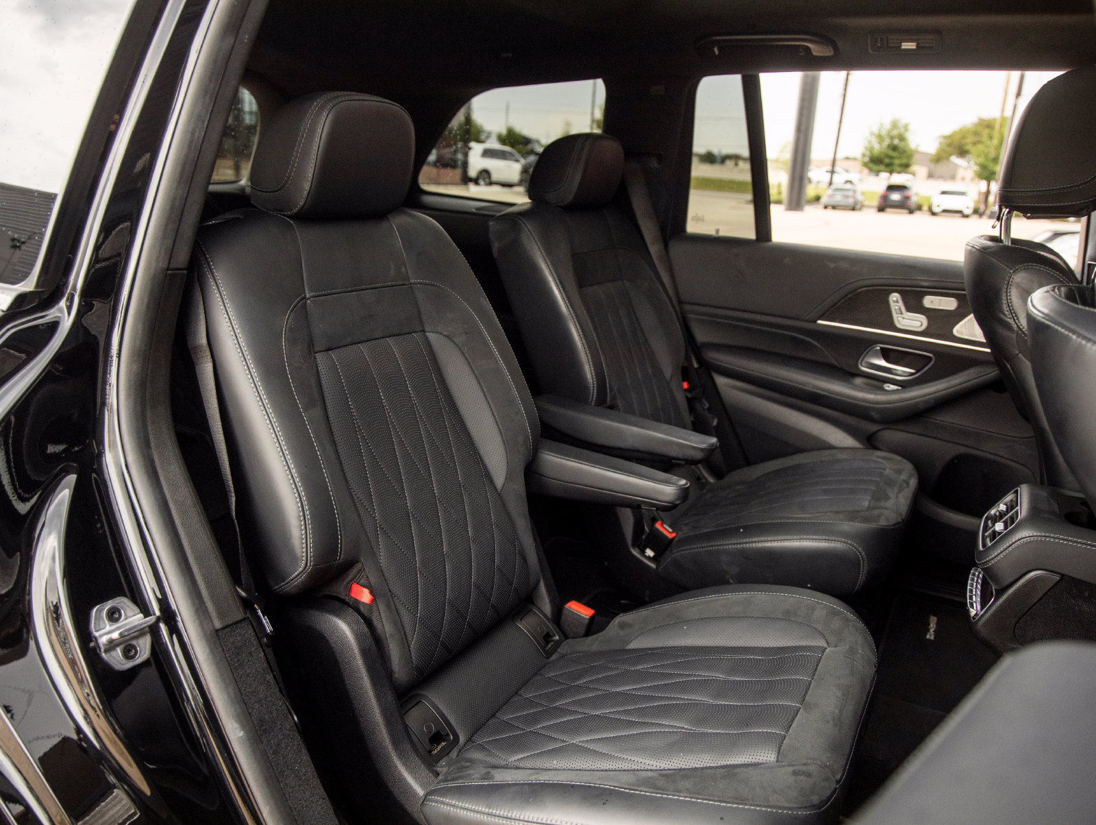 Used 2021 Mercedes-Benz GLS 63 AMG 4MATIC image 40
