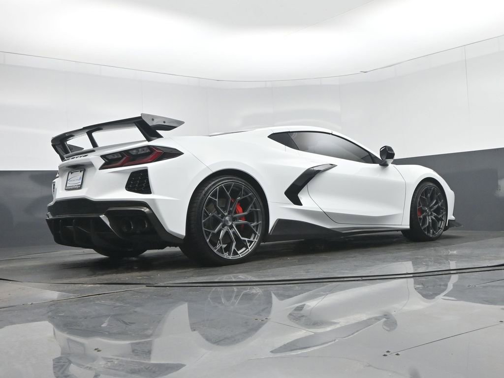 Used 2020 Chevrolet Corvette Stingray Premium Cpe w/ 3LT Preferred Equipment Group image 54