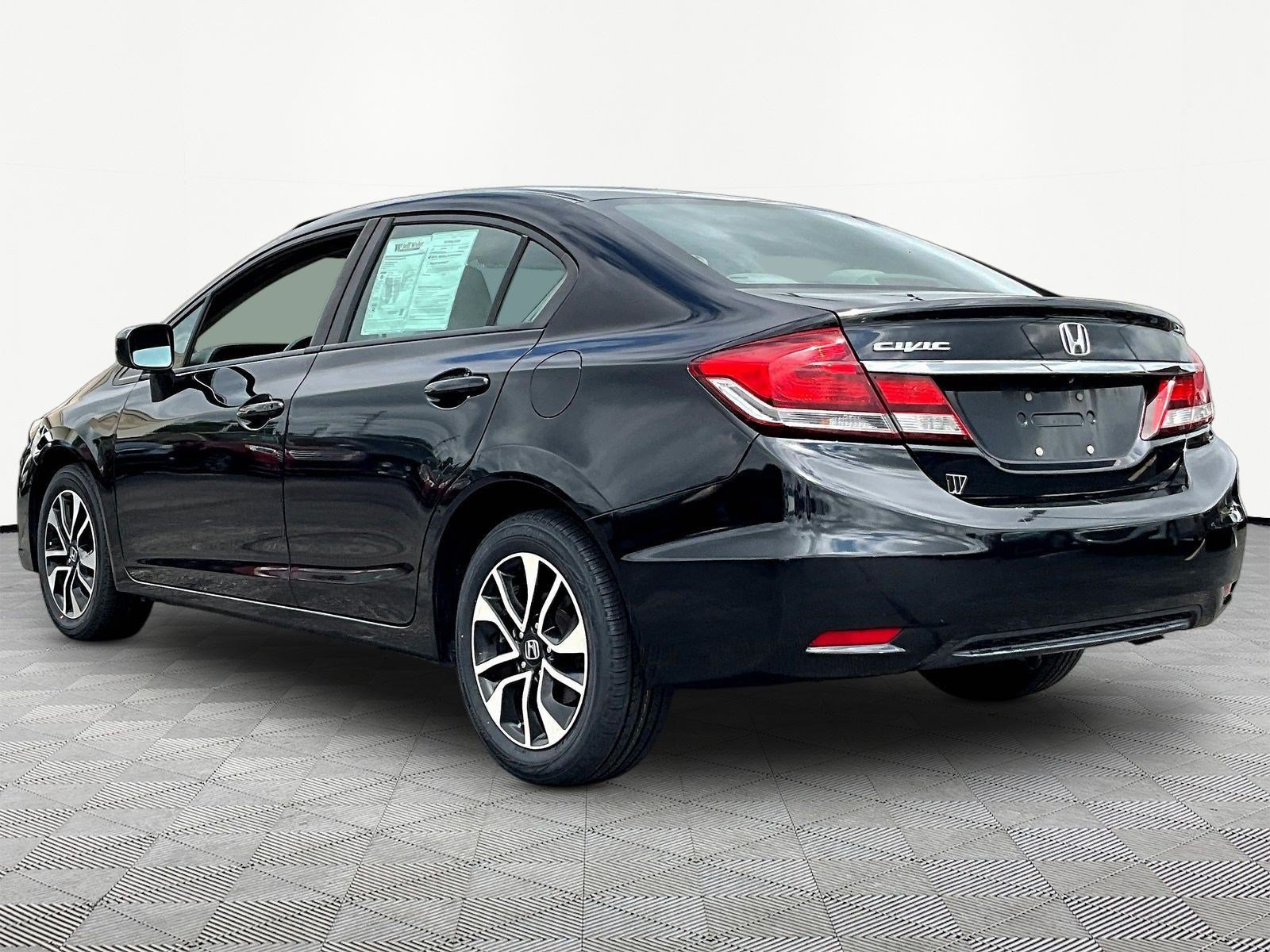 Used 2015 Honda Civic EX image 4