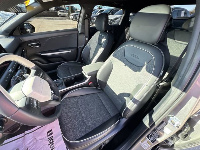 Certified 2025 Kia K4 GT-Line w/ GT-Line Sunroof Package image 13