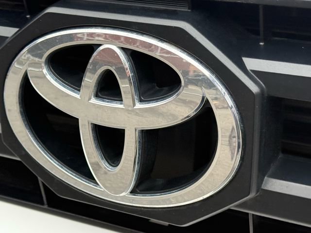 Used 2025 Toyota 4Runner SR5 image 9