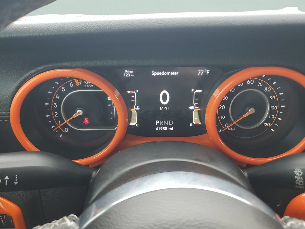 Used 2021 Jeep Wrangler Unlimited Sahara w/ Safety Group AWD/4WD image 25