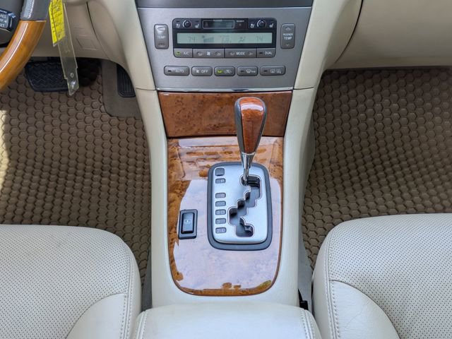 Used 2005 Lexus ES 330 image 21