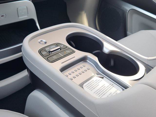 New 2026 Hyundai Ioniq 9 Limited image 14