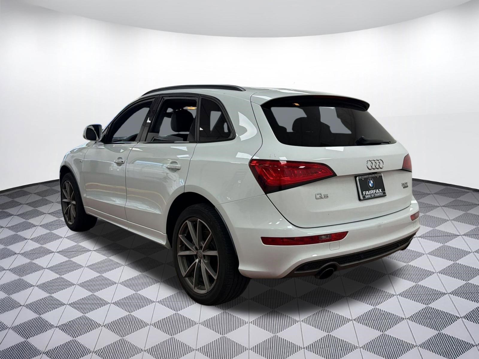 Used 2016 Audi Q5 3.0T Premium Plus w/ Technology Package image 3