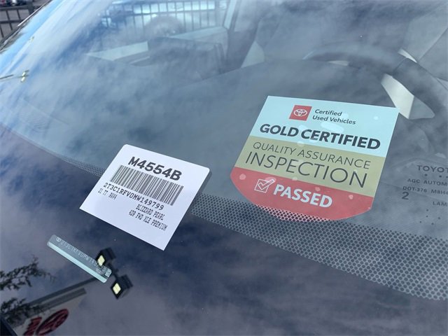 Used 2021 Toyota RAV4 XLE Premium image 39