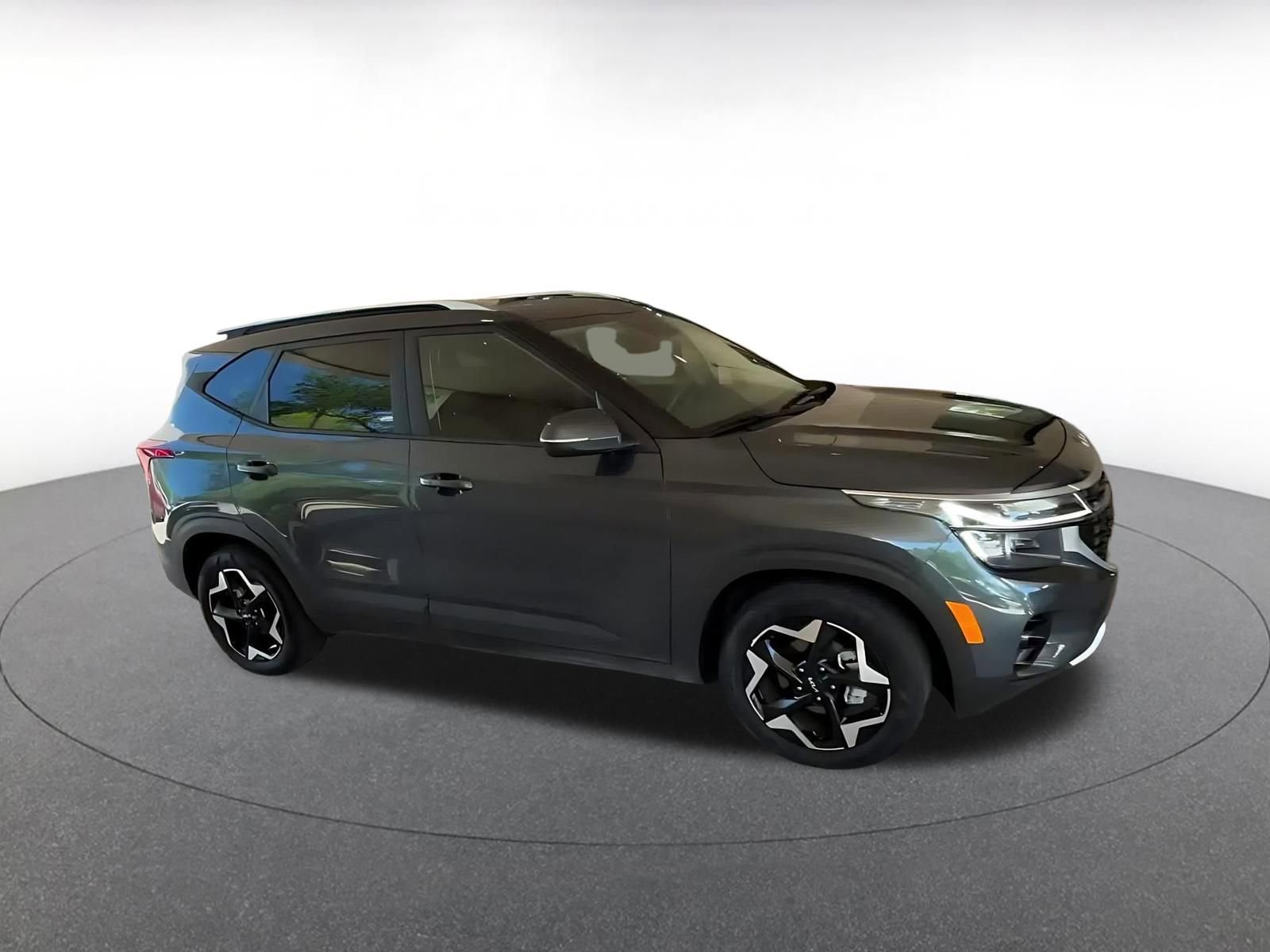 Used 2025 Kia Seltos S FWD video 2