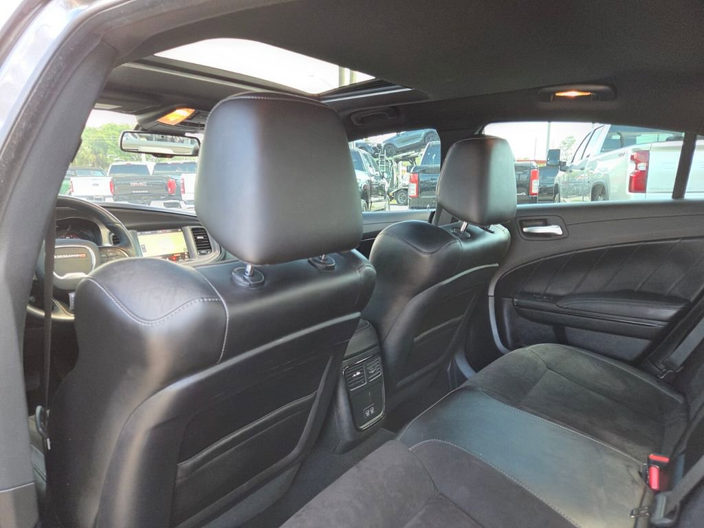 Used 2023 Dodge Charger R/T w/ Plus Group image 18