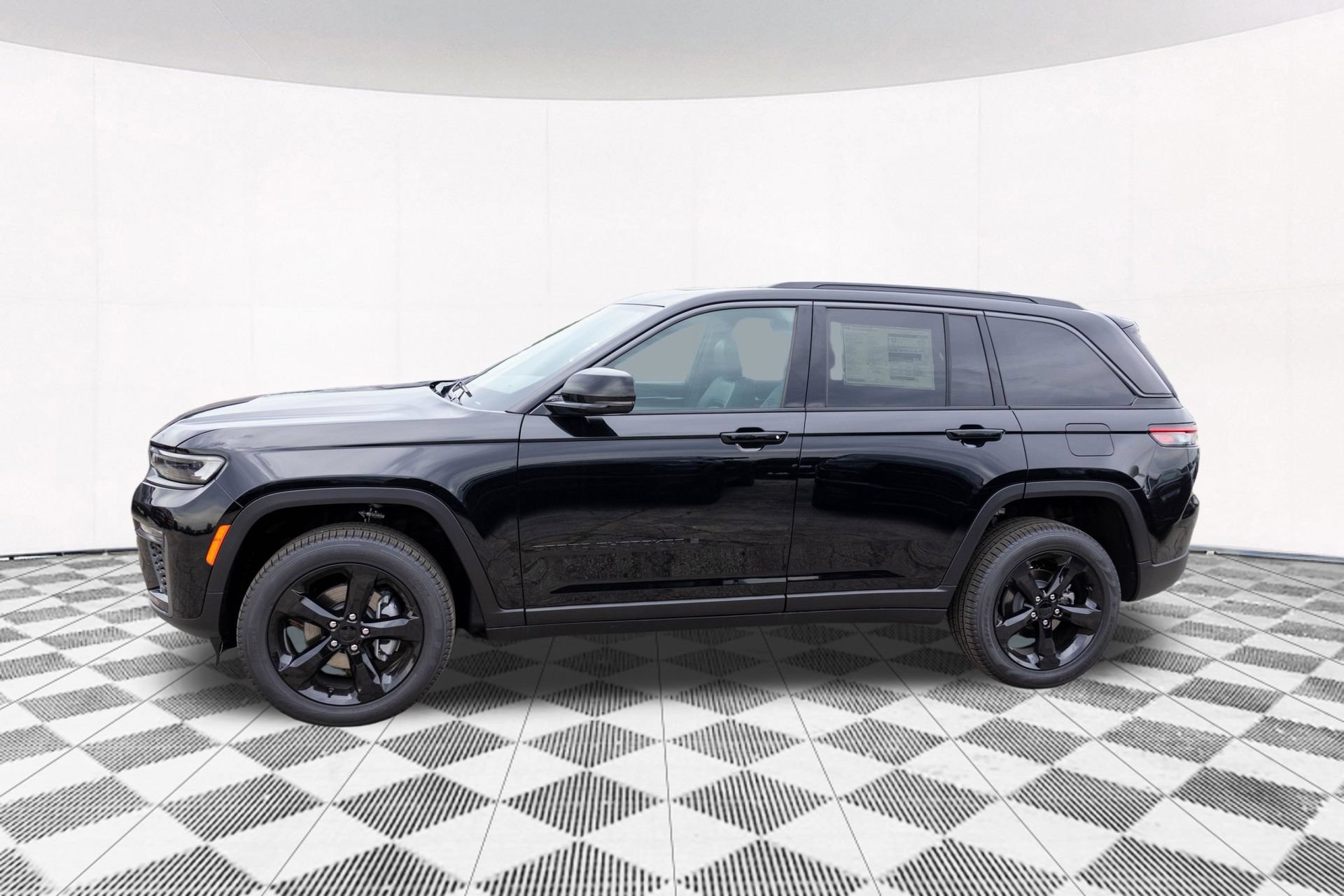 New 2026 Jeep Grand Cherokee Limited w/ Limited Altitude Package AWD/4WD image 9