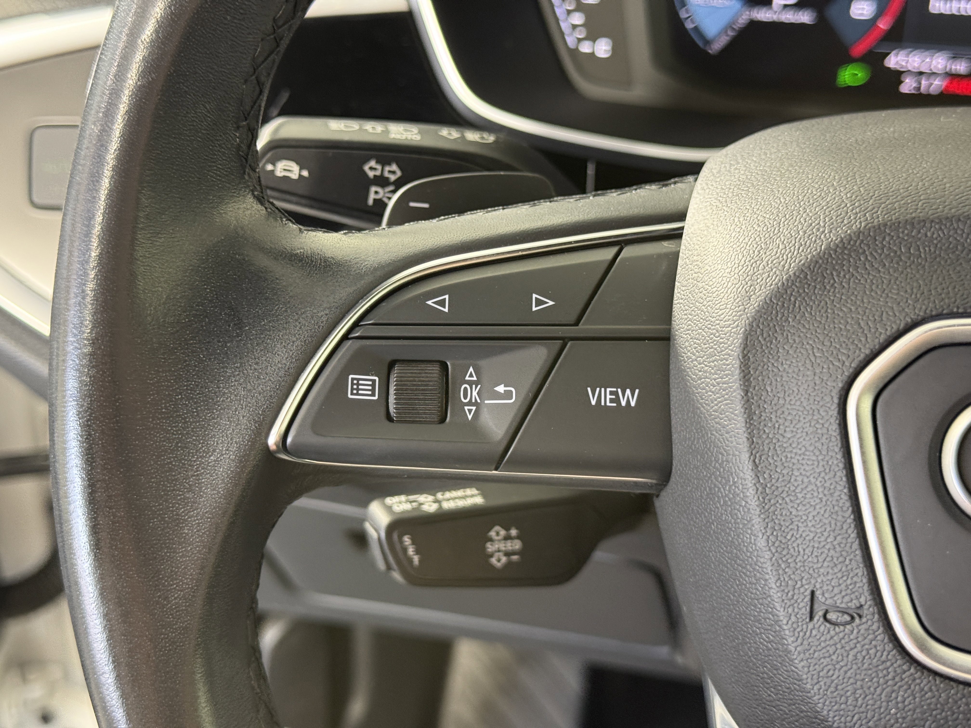 Used 2023 Audi Q3 2.0T Premium image 23