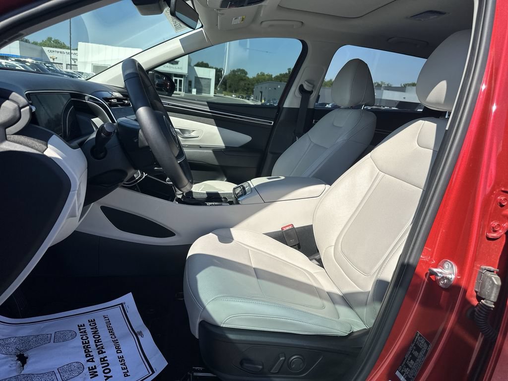 Used 2023 Hyundai Tucson SEL w/ Convenience Package FWD image 17