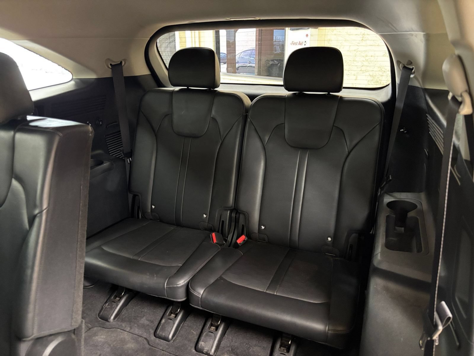 Used 2024 Kia Sorento S FWD image 31