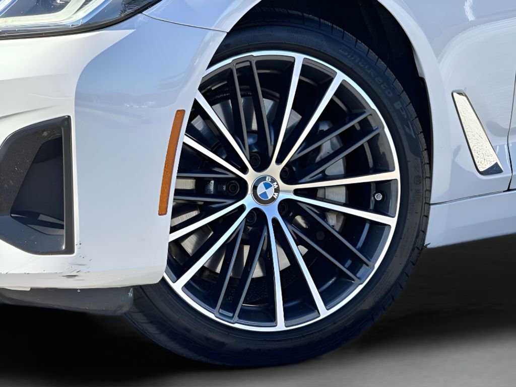 Certified 2023 BMW 530i xDrive w/ Premium Package image 17