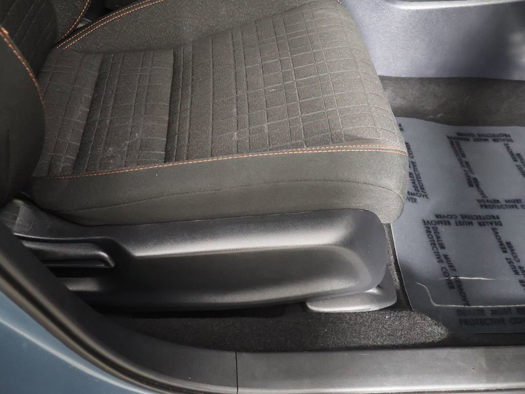 Used 2025 Honda HR-V Sport image 30