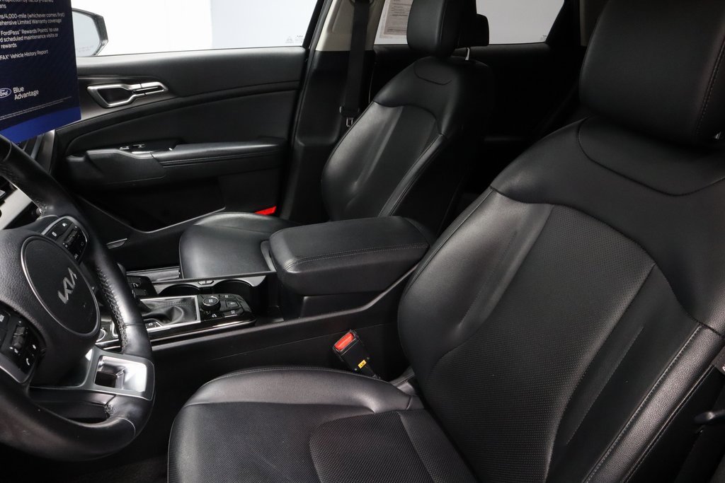 Used 2023 Kia Sportage EX image 23