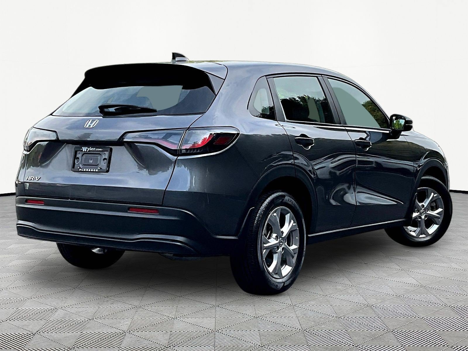 Certified 2024 Honda HR-V LX image 6