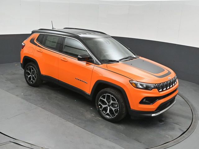 New 2026 Jeep Compass Limited w/ Mopar Graphics Package AWD/4WD image 28