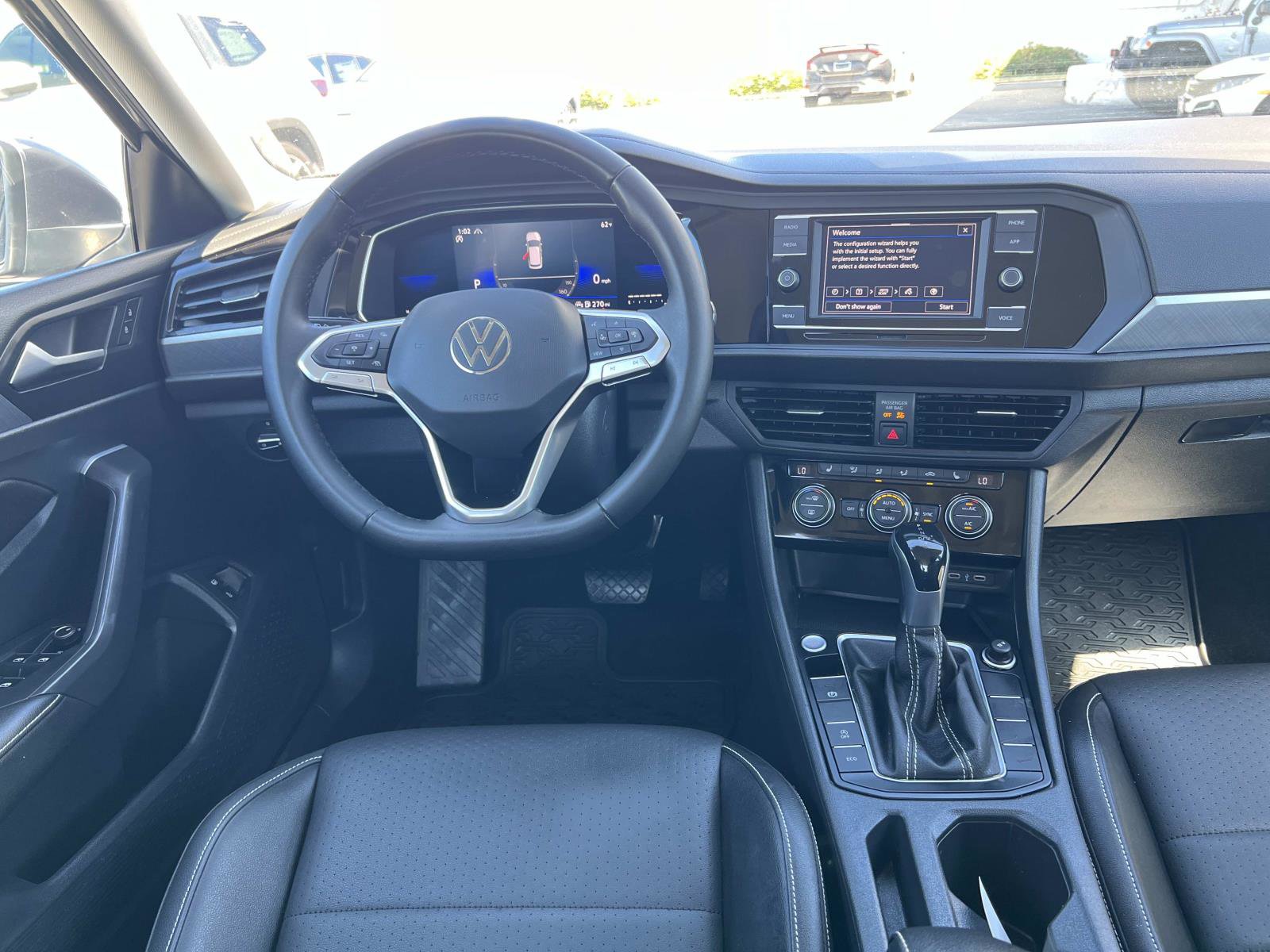 Certified 2022 Volkswagen Jetta SE image 7